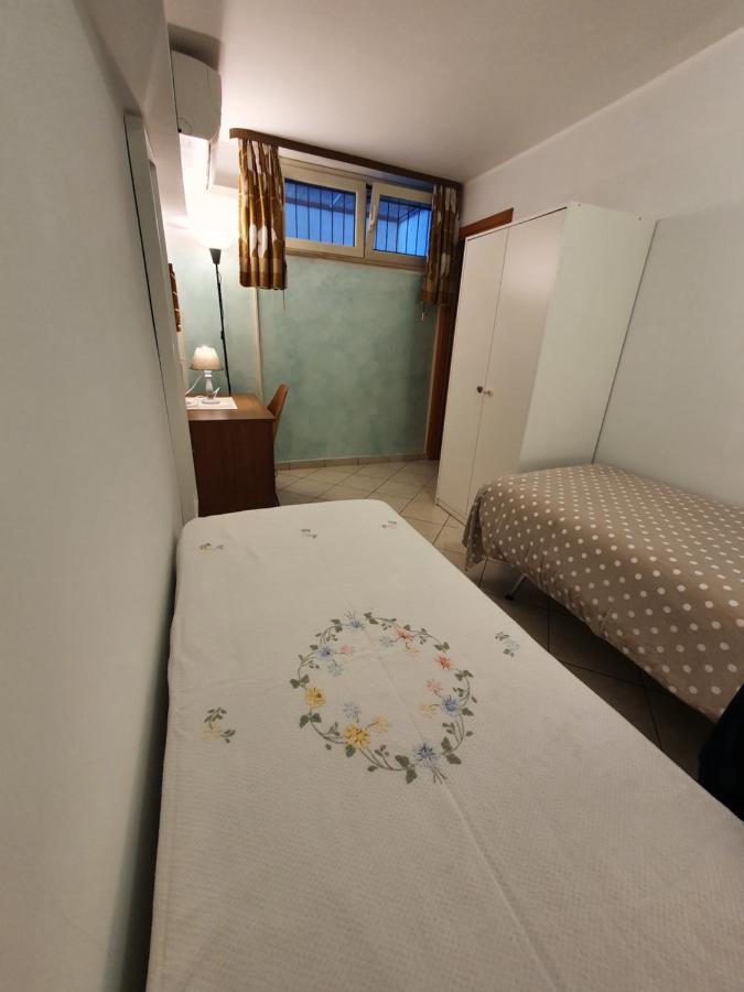 Casa Dell'Ape Maia Apartment Termoli Bagian luar foto